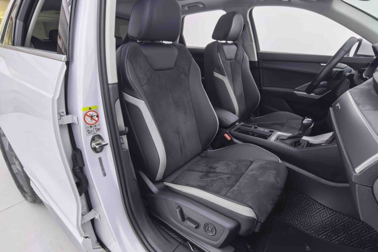 Used Audi Q3 2020 35 TFSI Fashion Dynamic Model Right Front Seat