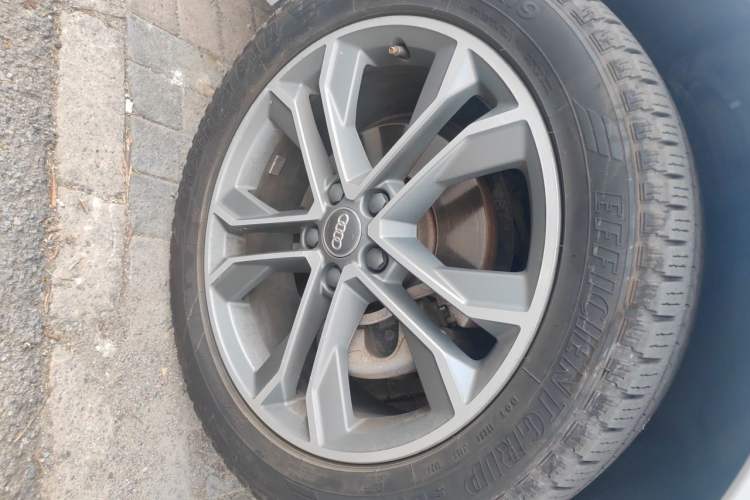 Used Audi Q3 2020 40 TFSI Fashion Dynamic Model Right Front Wheel Hub