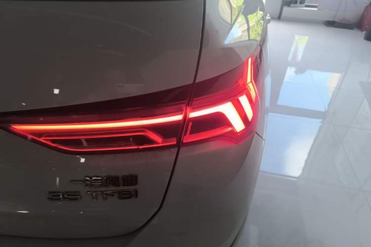 Used Audi Q3 2020 35 TFSI Ambition Dynamic Edition Right Rear Taillight