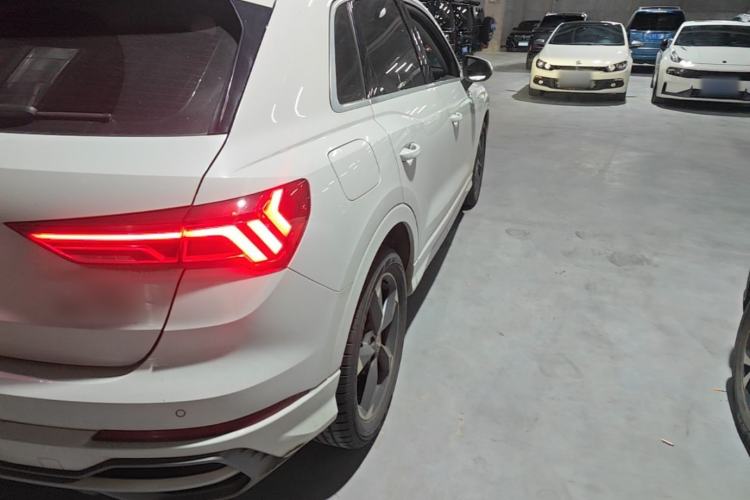 Used Audi Q3 2020 35 TFSI Fashion Dynamic Model Right Rear Taillight