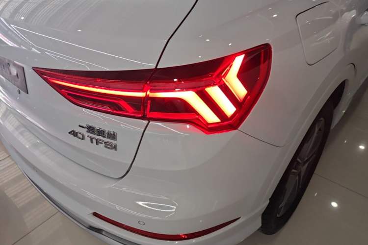 Used Audi Q3 2020 40 TFSI Fashion Dynamic Model Right Rear Taillight