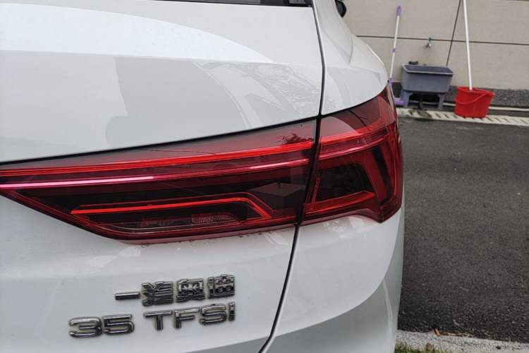 Used Audi Q3 2020 35 TFSI Fashion Dynamic Model Right Rear Taillight