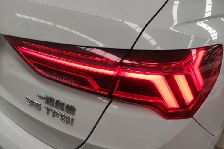 Used Audi Q3 2020 35 TFSI Ambition Dynamic Edition Right Rear Taillight