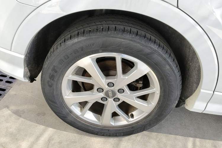 Used Audi Q3 2020 35 TFSI Ambition Dynamic Edition Right Rear Wheel Hub