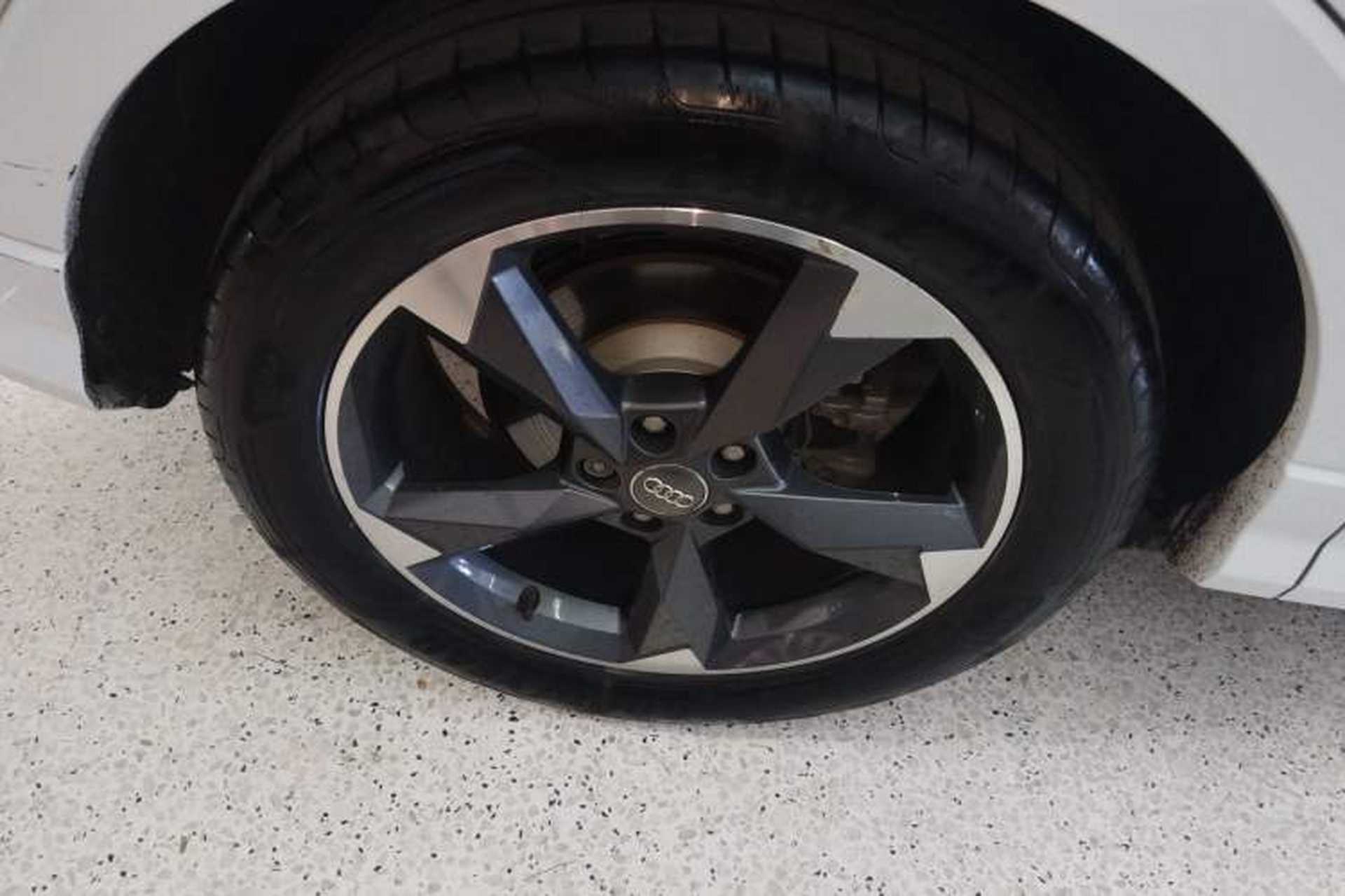 Used Audi Q3 2020 35 TFSI Fashion Dynamic Model Right Rear Wheel Hub
