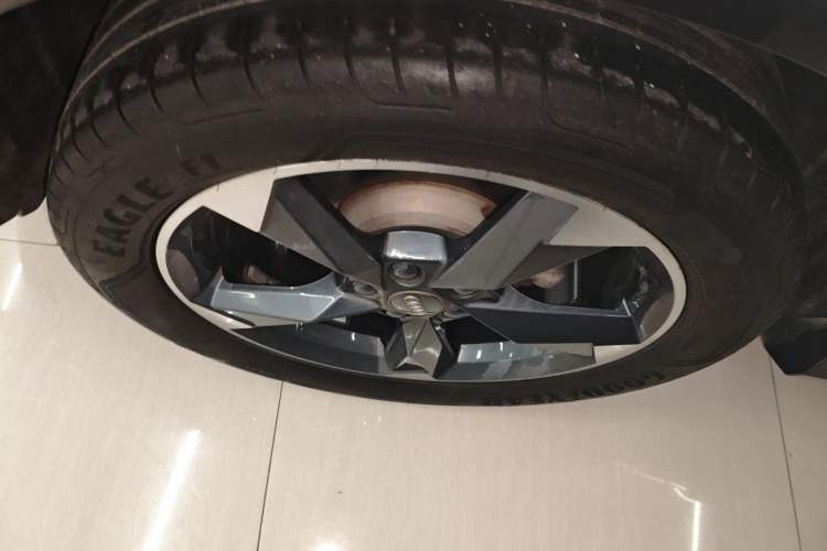 Used Audi Q3 2020 35 TFSI Fashion Dynamic Model Right Rear Wheel Hub