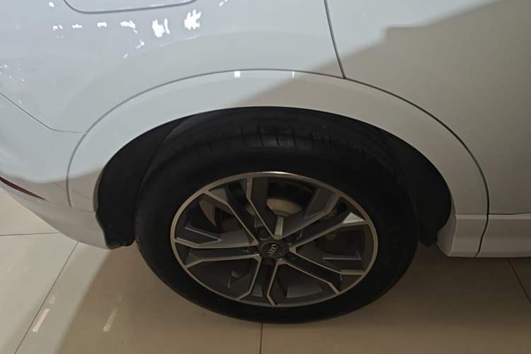 Used Audi Q3 2020 40 TFSI Fashion Dynamic Model Right Rear Wheel Hub