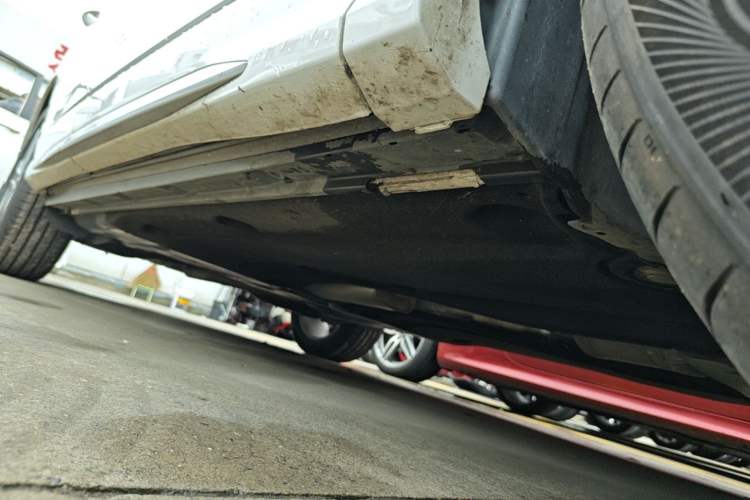 Used Audi Q3 2020 40 TFSI Fashion Dynamic Model Right Side Sill