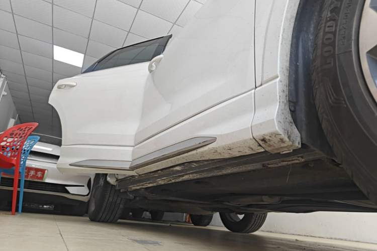 Used Audi Q3 2020 35 TFSI Fashion Dynamic Model Right Side Sill