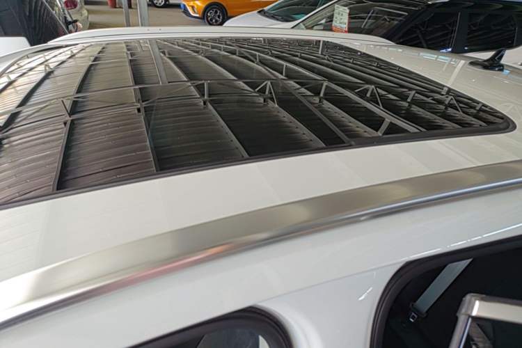 Used Audi Q3 2020 35 TFSI Fashion Dynamic Model Roof