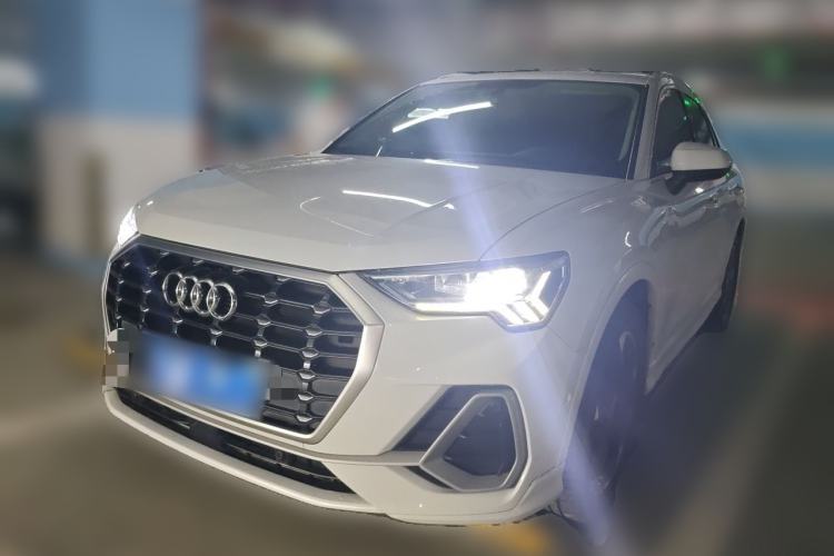Used Audi Q3 2020 35 TFSI Fashion Dynamic Model Guazi used car, China used car export, Used car for sale, Used Audi cars, Cheapest cars for sale