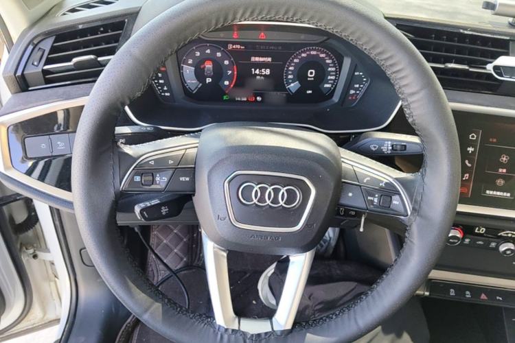 Used Audi Q3 2020 35 TFSI Ambition Dynamic Edition Steering Wheel