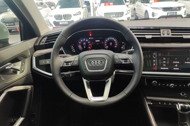 Used Audi Q3 2020 35 TFSI Ambition Dynamic Edition Steering Wheel