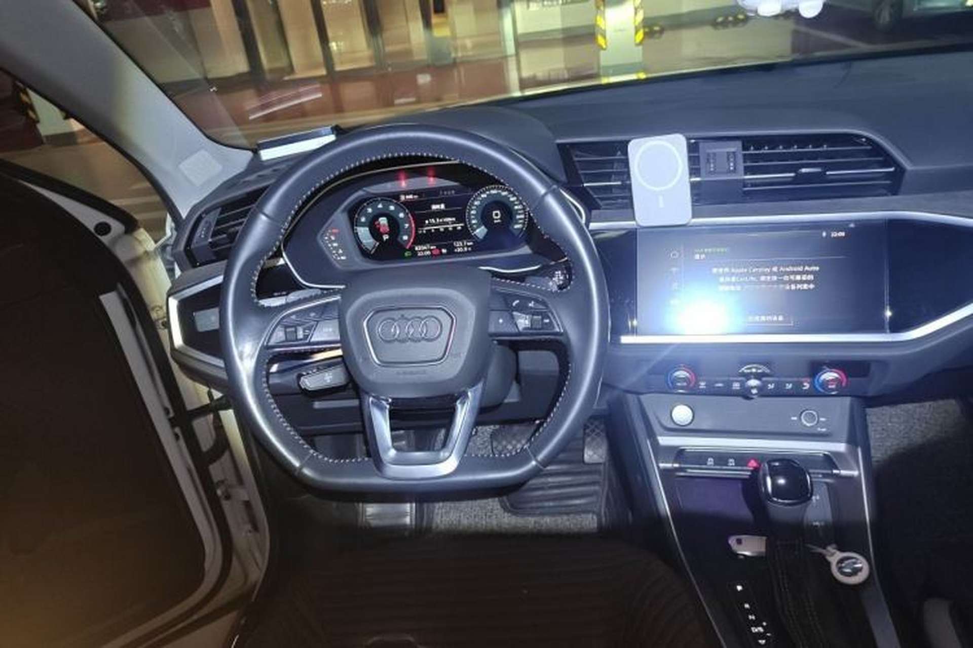 Used Audi Q3 2020 40 TFSI Fashion Dynamic Model Steering Wheel