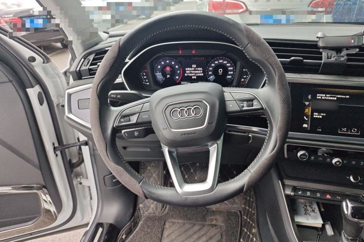 Used Audi Q3 2020 35 TFSI Ambition Dynamic Edition Steering Wheel