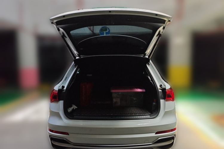 Used Audi Q3 2020 35 TFSI Fashion Dynamic Model Trunk