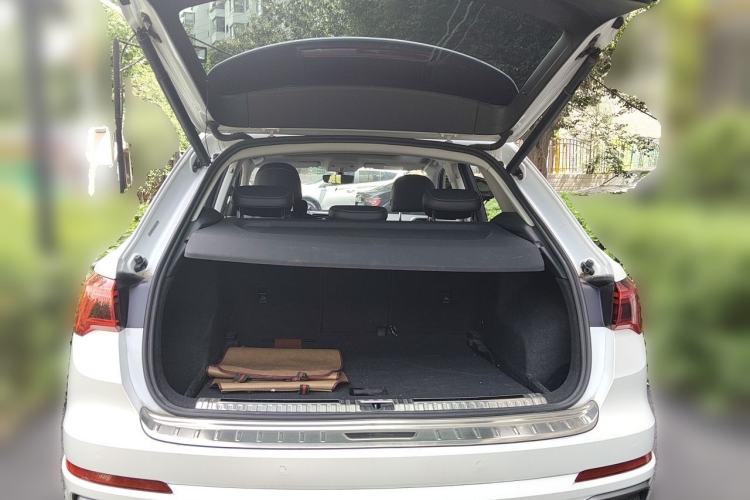 Used Audi Q3 2020 35 TFSI Fashion Dynamic Model Trunk