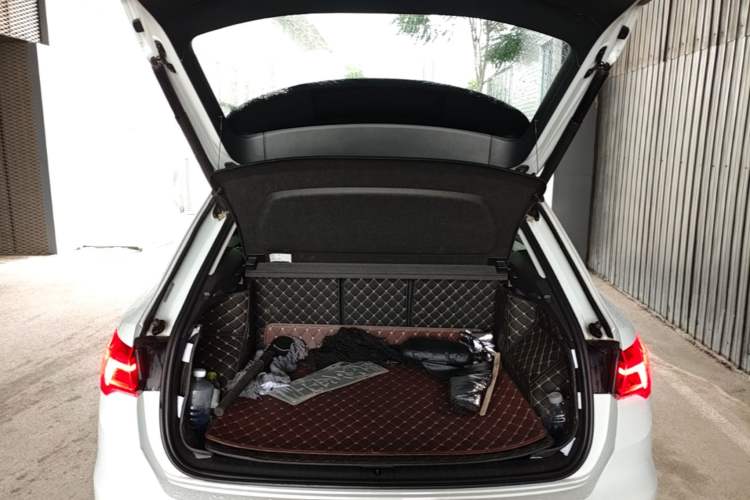 Used Audi Q3 2020 40 TFSI Fashion Dynamic Model Trunk