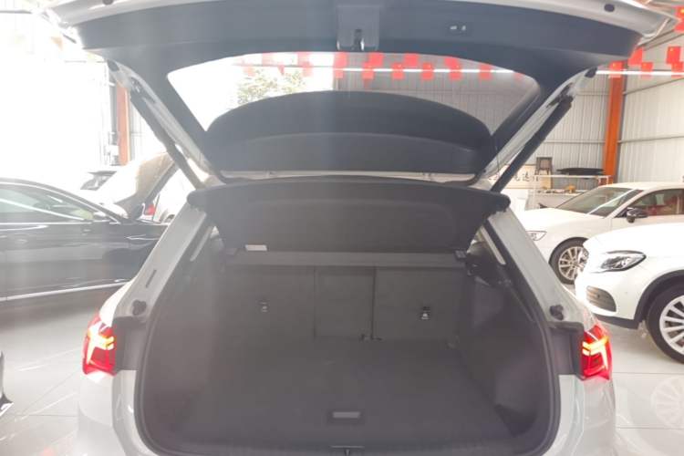 Used Audi Q3 2020 35 TFSI Fashion Dynamic Model Trunk