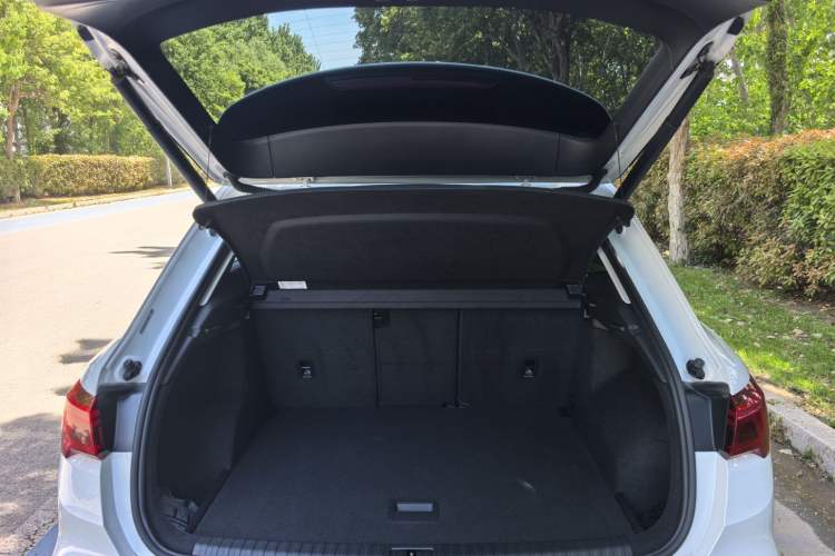 Used Audi Q3 2020 40 TFSI Fashion Dynamic Model Trunk