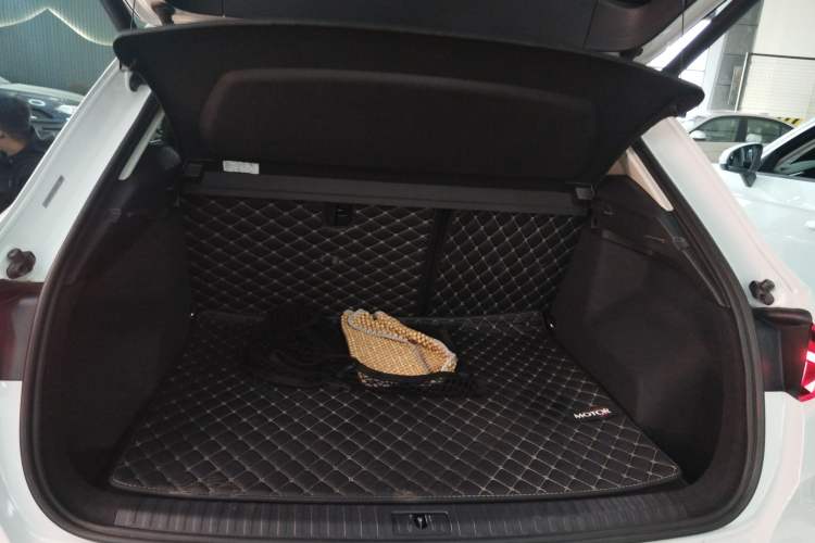 Used Audi Q3 2020 35 TFSI Fashion Dynamic Model Trunk