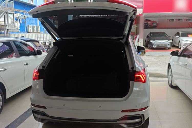 Used Audi Q3 2020 35 TFSI Fashion Dynamic Model Trunk