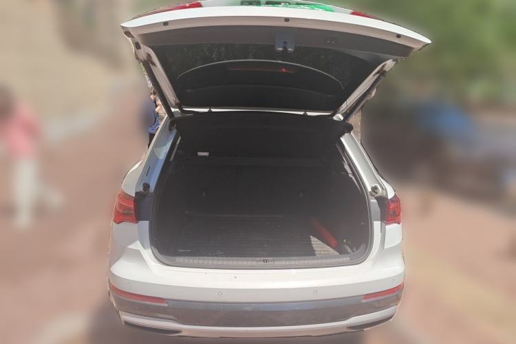 Used Audi Q3 2020 35 TFSI Fashionable and Elegant Model Trunk