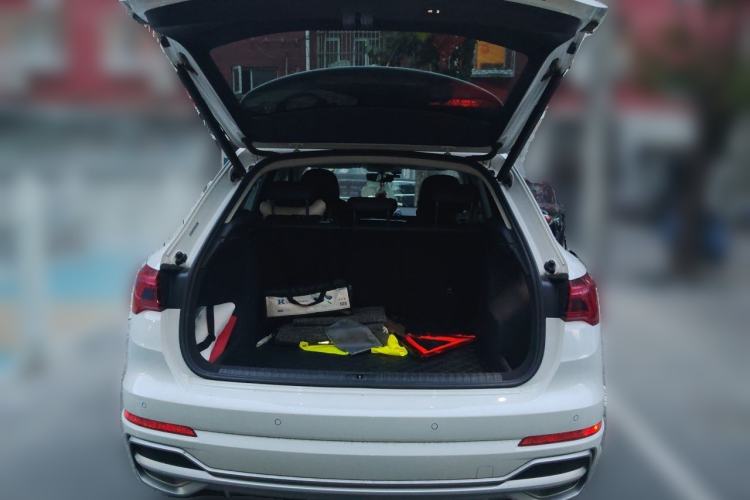 Used Audi Q3 2020 35 TFSI Fashion Dynamic Model Trunk