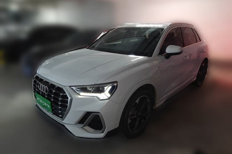 Used Audi Q3 2020 35 TFSI Fashion Dynamic Model Guazi used car, China used car export, Used car for sale, Used Audi cars, Cheapest cars for sale