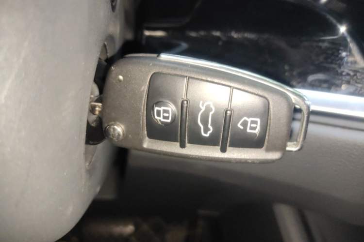 Used Audi Q3 2020 35 TFSI Ambition Dynamic Edition Vehicle Key