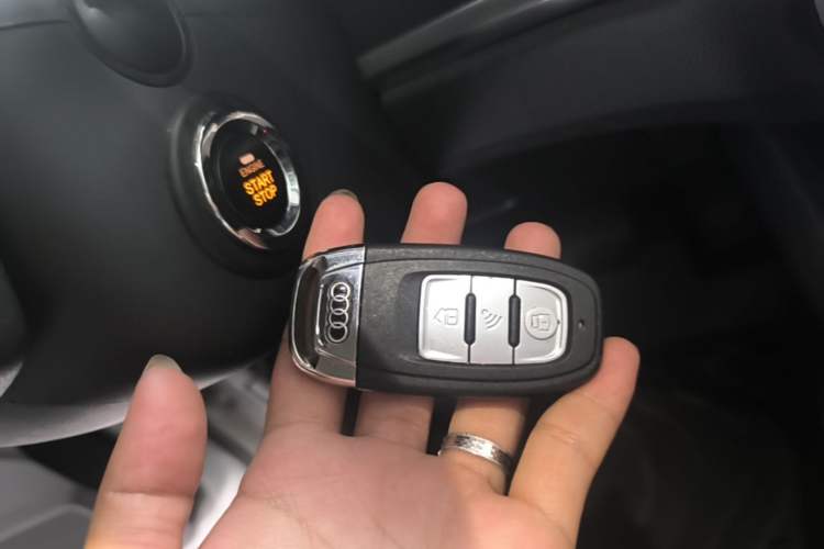 Used Audi Q3 2020 35 TFSI Ambition Dynamic Edition Vehicle Key