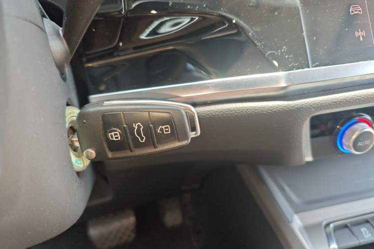 Used Audi Q3 2020 35 TFSI Ambition Dynamic Edition Vehicle Key