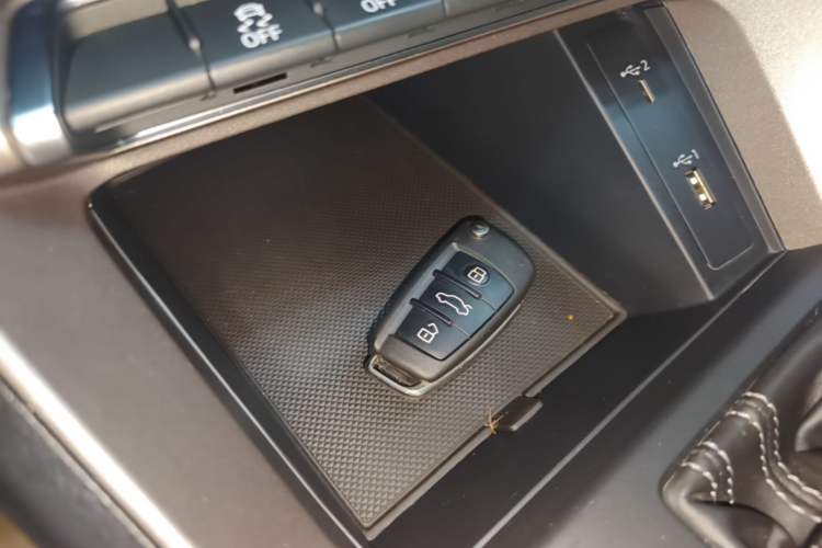 Used Audi Q3 2020 35 TFSI Fashion Dynamic Model Vehicle Key