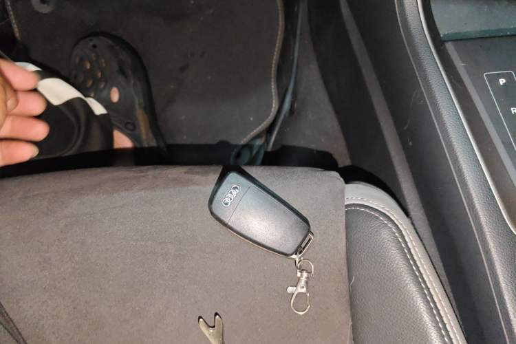 Used Audi Q3 2020 35 TFSI Fashion Dynamic Model Vehicle Key