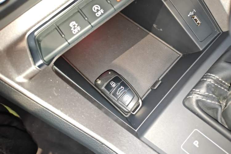 Used Audi Q3 2020 40 TFSI Fashion Dynamic Model Vehicle Key
