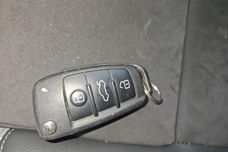 Used Audi Q3 2020 35 TFSI Fashion Dynamic Model Vehicle Key