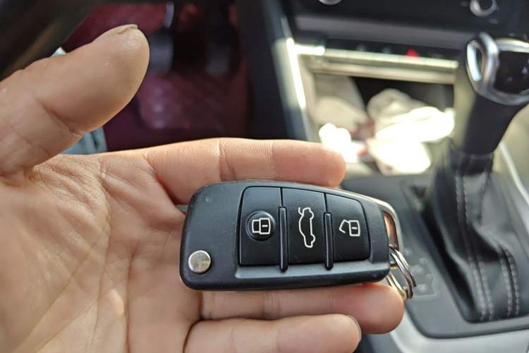 Used Audi Q3 2020 35 TFSI Fashion Dynamic Model Vehicle Key