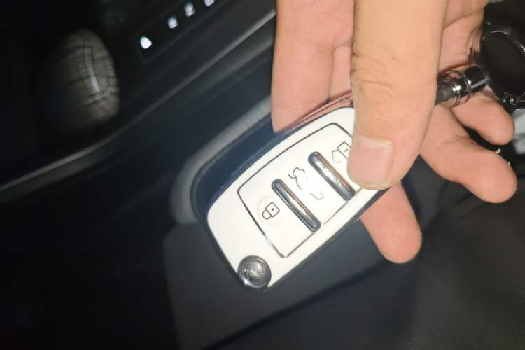 Used Audi Q3 2020 35 TFSI Fashion Dynamic Model Vehicle Key