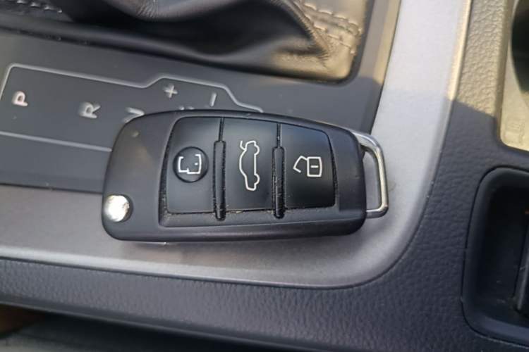 Used Audi Q3 2020 35 TFSI Fashion Dynamic Model Vehicle Key