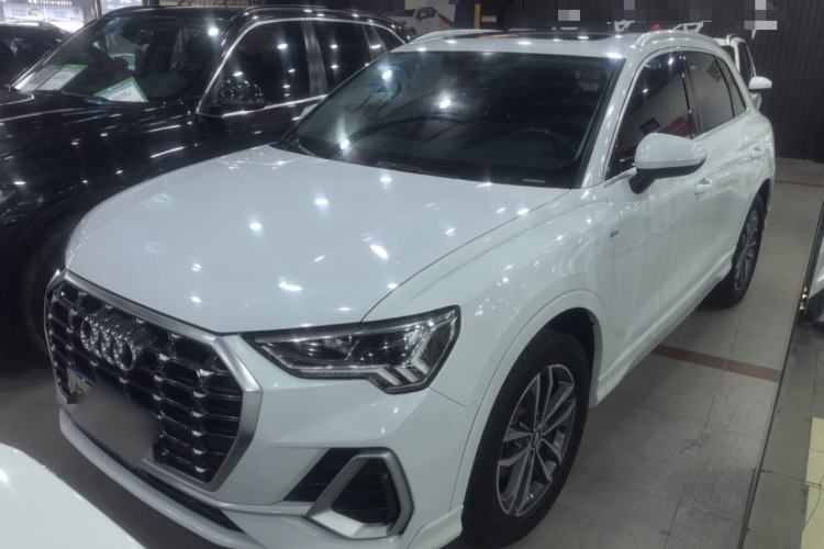 Used Audi Q3 2020 35 TFSI Ambition Dynamic Edition Guazi used car, China used car export, Used car for sale, Used cars, Cheapest cars for sale