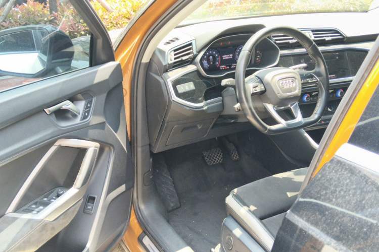Used Audi Q3 2021 35 TFSI Fashion Dynamic Model Driver Seat