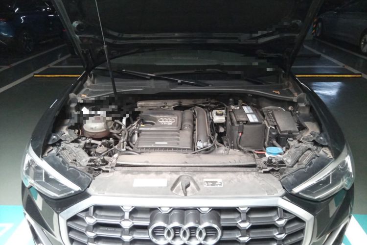 Used Audi Q3 2021 35 TFSI Fashion Dynamic Model Engine Bay