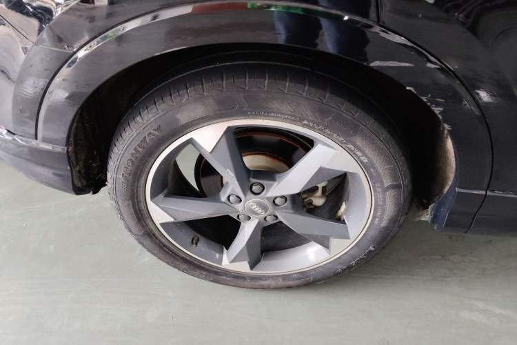 Used Audi Q3 2021 35 TFSI Fashion Dynamic Model Exterior 8