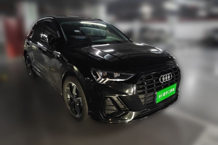 Used Audi Q3 2021 35 TFSI Fashion Dynamic Model Front Right 45 Deg