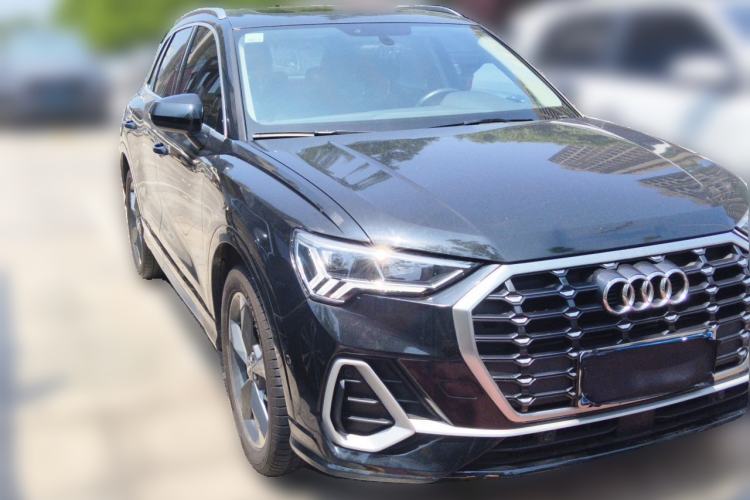 Used Audi Q3 2021 35 TFSI Fashion Dynamic Model Front Right 45 Deg