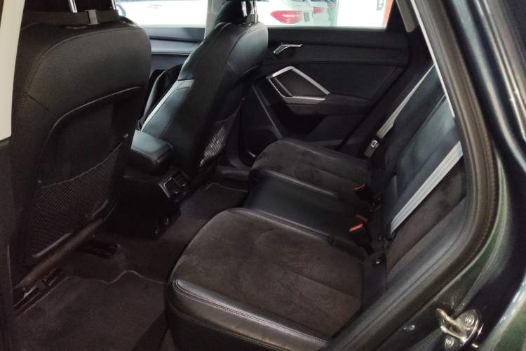 Used Audi Q3 2021 35 TFSI Fashion Dynamic Model Interior 4
