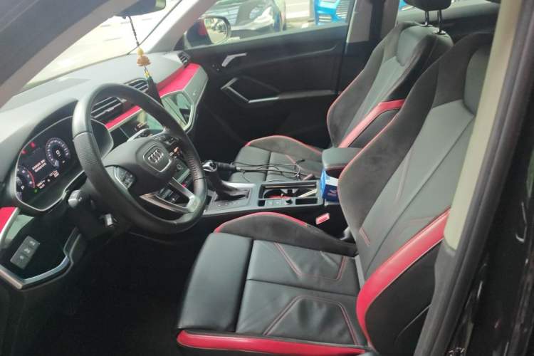 Used Audi Q3 2021 35 TFSI Fashionable and Elegant Model Left Front Seat