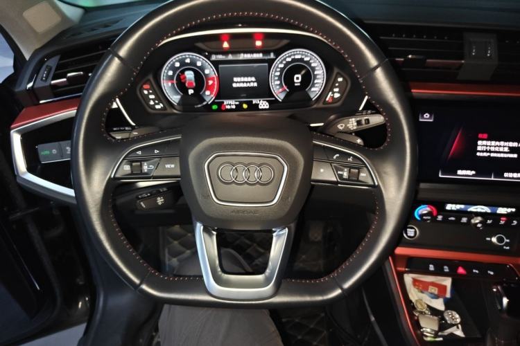 Used Audi Q3 2021 35 TFSI Fashion Dynamic Model Steering Wheel