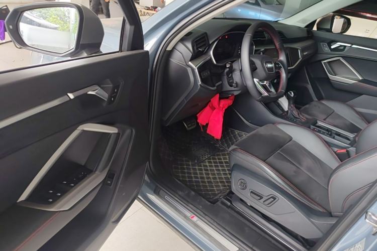 Used Audi Q3 2021 40 TFSI Fashion Dynamic Model Driver Seat