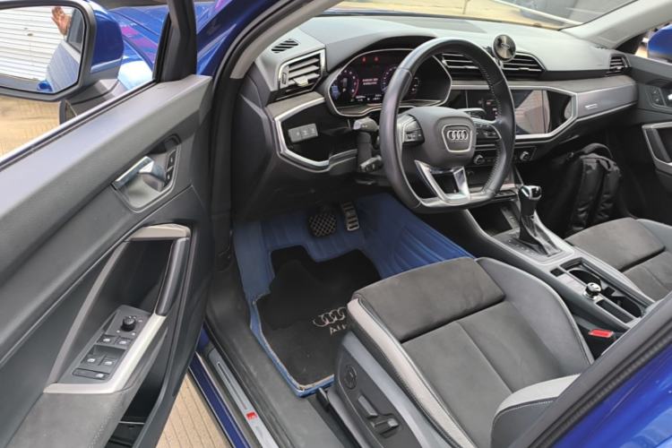Used Audi Q3 2021 35 TFSI Fashion Dynamic Model Driver Seat